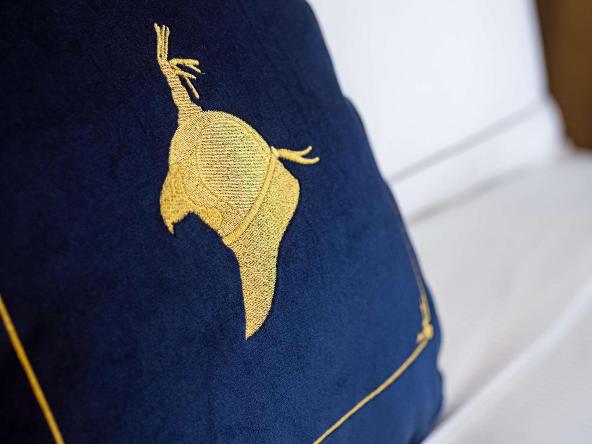 The Peregrine Omaha Downtown Curio Collection By Hilton Hotel Luaran gambar